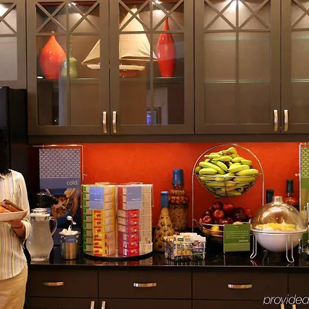 Hampton Inn Baltimore-Downtown-Convention Center 