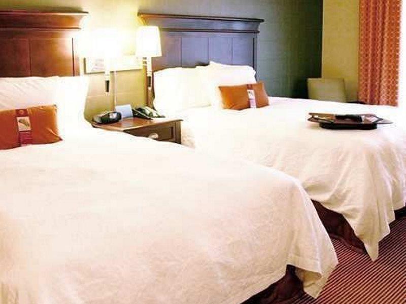Hotel Hampton Baltimore-downtown-convention Center